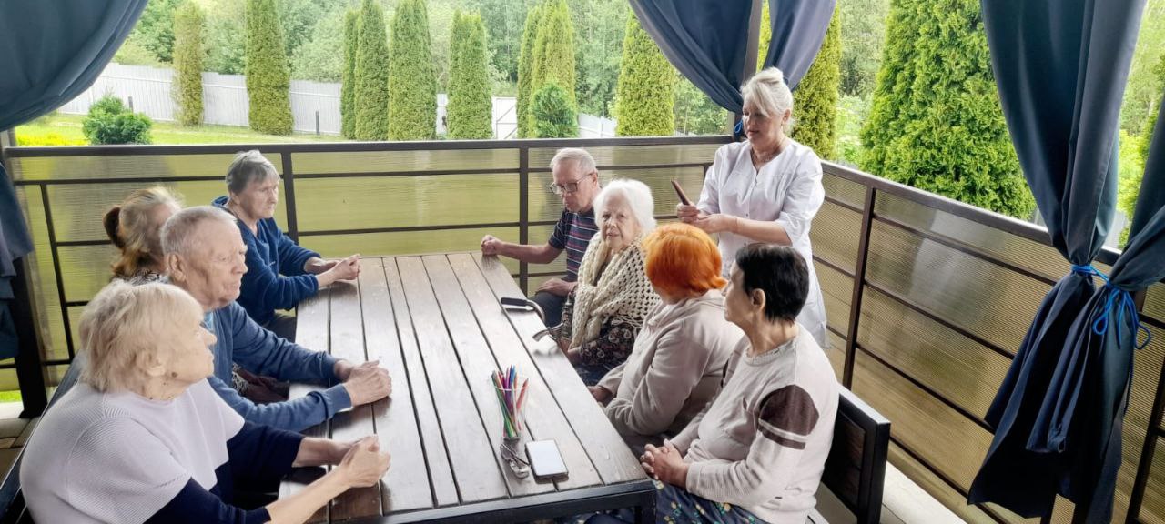 Жители пансионата участвуют в активностях